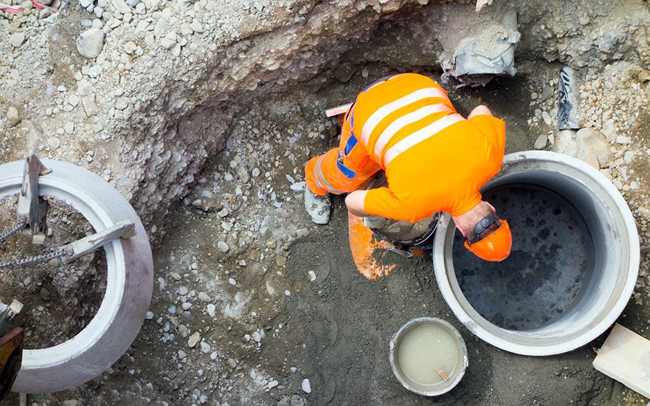 comment déboucher une canalisation Paris 11